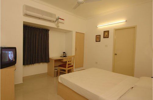 Hotel Dee Cee Manor Chennai Exteriör bild
